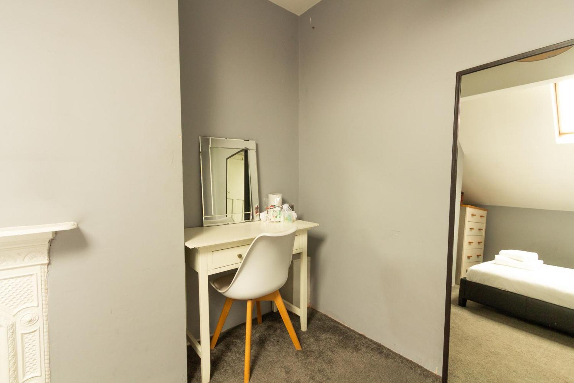 Lovely Private Rooms Near Mcr Centre مانشستر المظهر الخارجي الصورة
